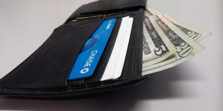 Unlock Financial Growth: How to Start Investing With Little Money