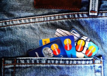 7 Smart Strategies on How to Get Out of Debt on a Low Income
