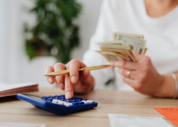 5 Essential Strategies on How to Budget for Unexpected Expenses