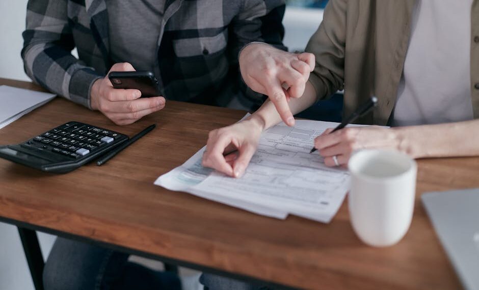 7 Essential Strategies on How to Stick to a Budget Successfully